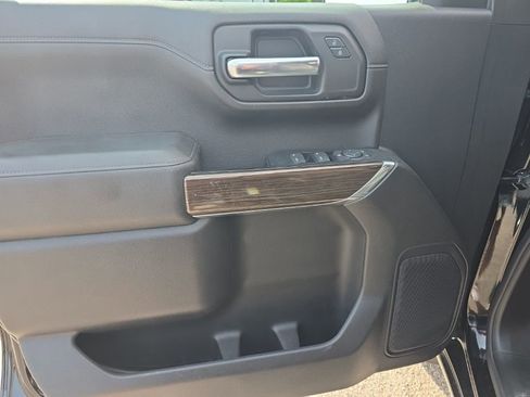 Used 2019 Chevrolet Silverado 1500 LT w/ All-Star Edition image 10