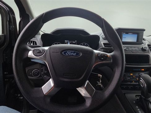 Used 2020 Ford Transit Connect XL image 11