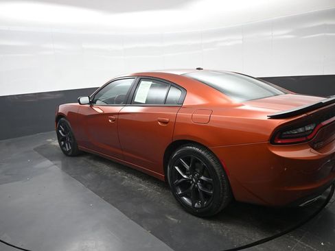 Used 2022 Dodge Charger SXT w/ Blacktop Package RWD image 10