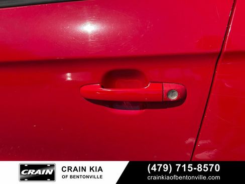 Used 2013 Kia Soul + FWD image 10
