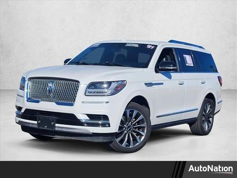 Used 2021 Lincoln Navigator Reserve image 1