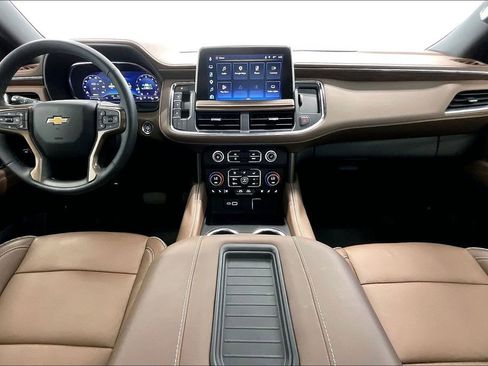 Used 2024 Chevrolet Tahoe High Country RWD image 15