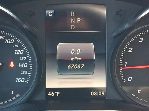 Certified 2019 Mercedes-Benz GLC 300 4MATIC image 21