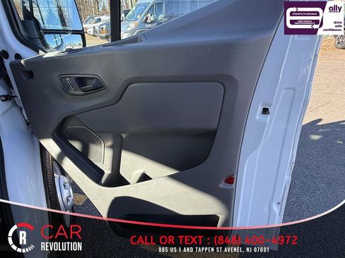 Used 2023 Ford Transit 250 148 High Roof Extended AWD w/ Load Area Protection Package image 37