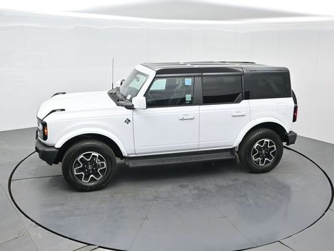 Used 2025 Ford Bronco Outer Banks image 60