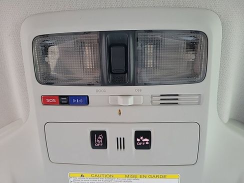 Used 2018 Subaru Forester 2.5i Premium image 30