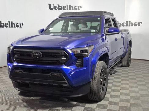 New 2025 Toyota Tacoma SR5 image 3