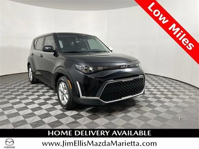 Used 2023 Kia Soul LX w/ LX Technology Package