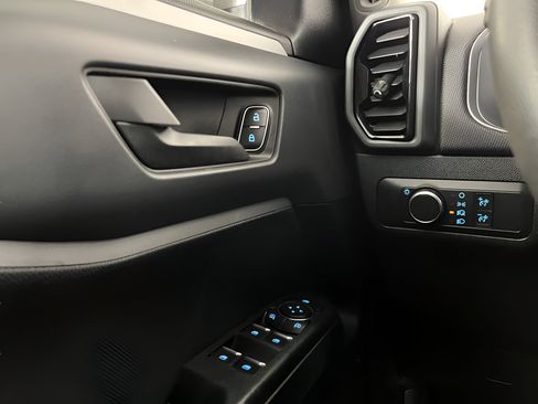 Used 2022 Ford Bronco Sport AWD/4WD image 24