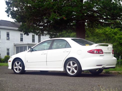 Used 2005 MAZDA MAZDA6 s Grand Touring w/ Grand Touring Appearance Pkg FWD image 3
