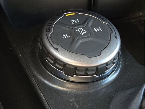 Used 2023 Ford Bronco Big Bend image 25