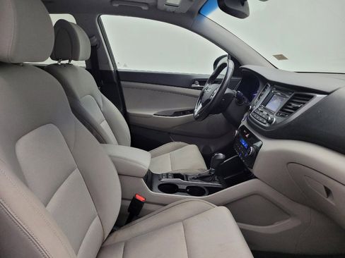 Used 2017 Hyundai Tucson Value AWD/4WD image 21
