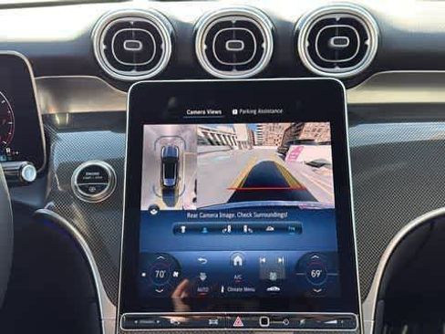 Certified 2025 Mercedes-Benz GLC 300 4MATIC image 21