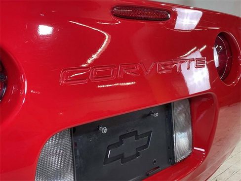 Used 2000 Chevrolet Corvette Convertible w/ Memory Pkg image 11