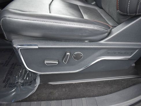 Used 2021 Ford F150 Lariat w/ Equipment Group 502A High image 11