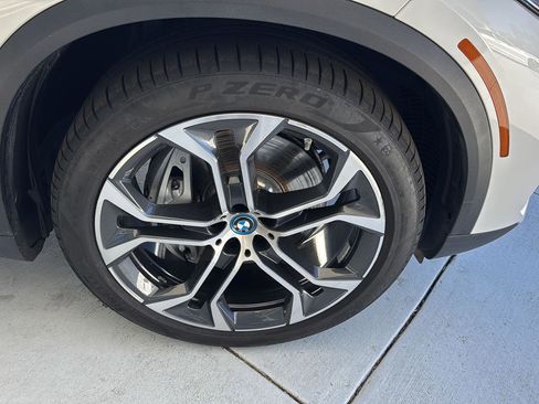 Used 2022 BMW X5 xDrive45e w/ Executive Package image 34