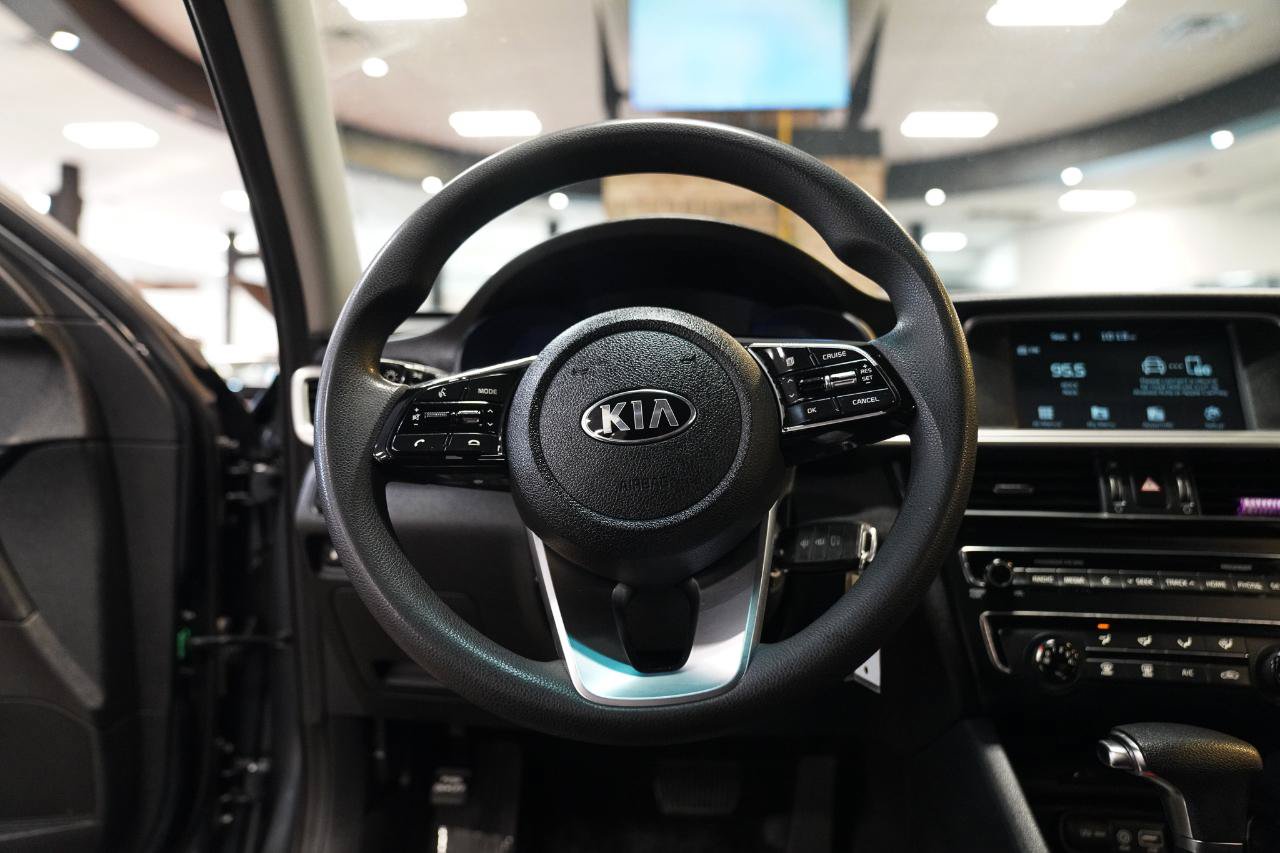 Used 2020 Kia Optima LX FWD image 27