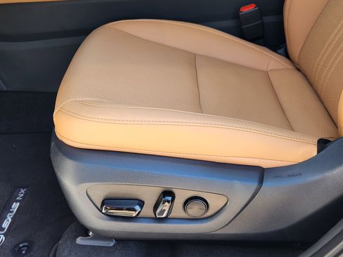 New 2026 Lexus NX 350 AWD image 19