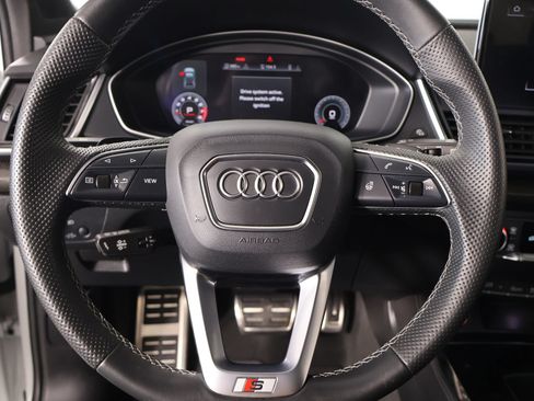 Used 2022 Audi SQ5 Premium Plus w/ Premium Plus Package AWD/4WD image 3