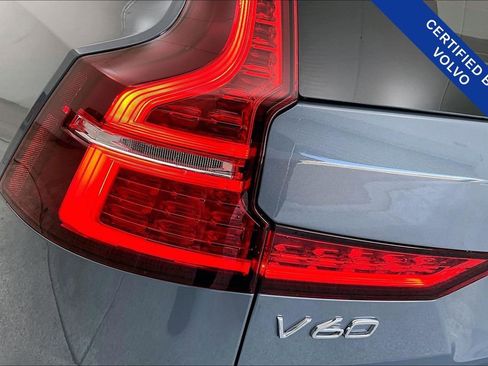 Used 2024 Volvo V60 T8 Polestar image 40