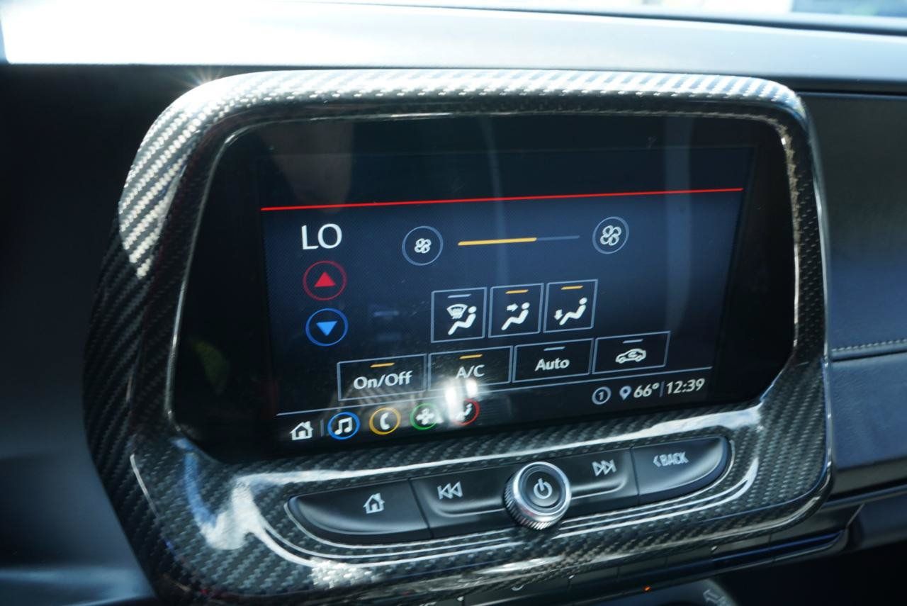 Used 2020 Chevrolet Camaro SS RWD image 36