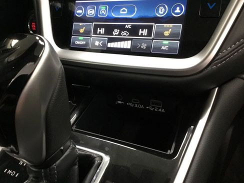 Used 2024 Subaru Outback Premium image 27