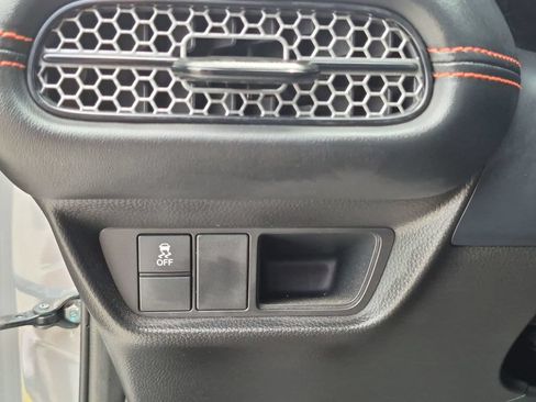 Used 2024 Honda HR-V Sport image 20