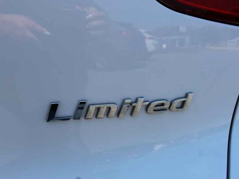 Used 2015 Hyundai Tucson Limited w/ Option Group 03 FWD image 7