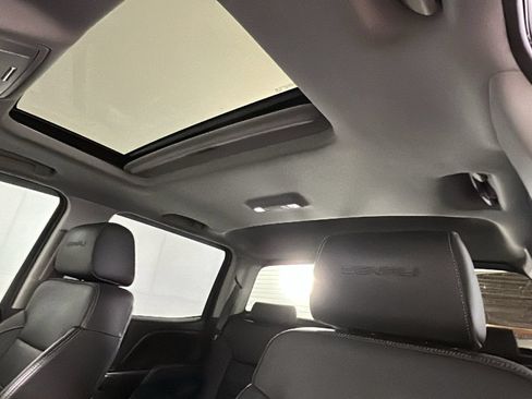 Used 2015 GMC Sierra 2500 Denali AWD/4WD image 14