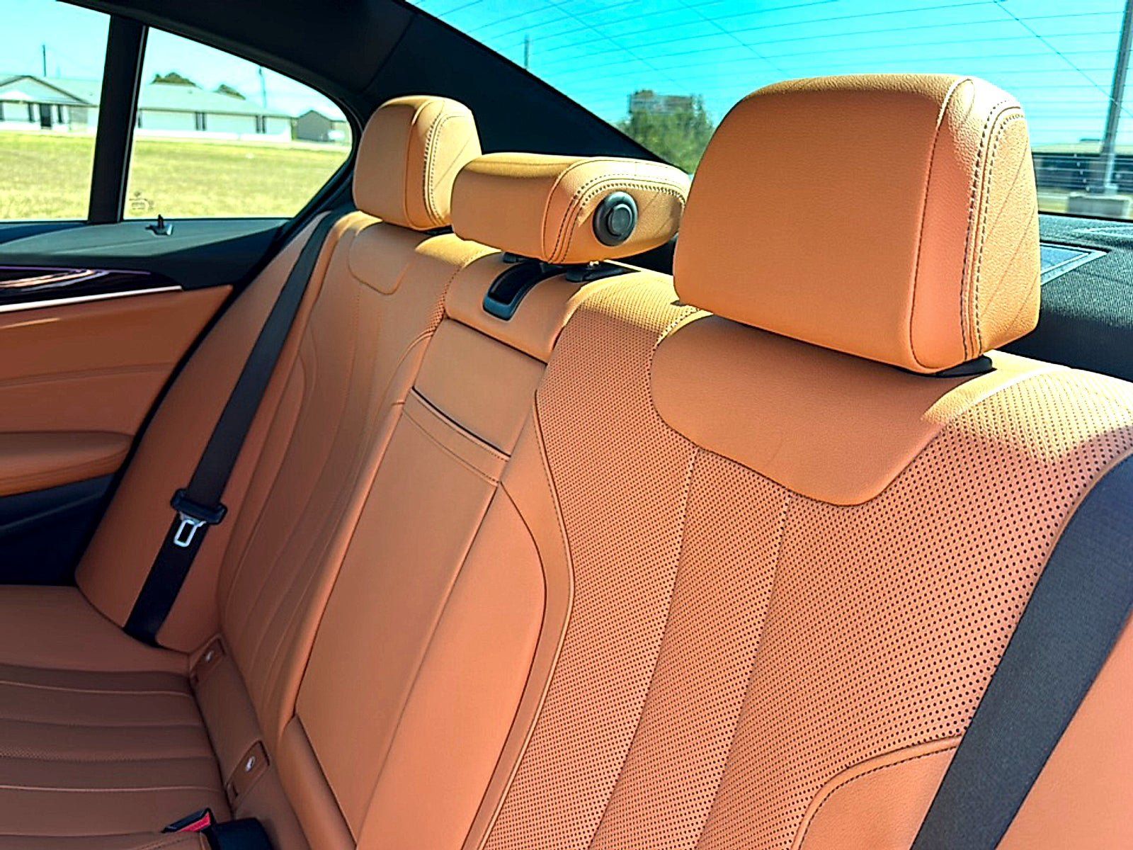 Used 2023 BMW 530i w/ Premium Package RWD image 20