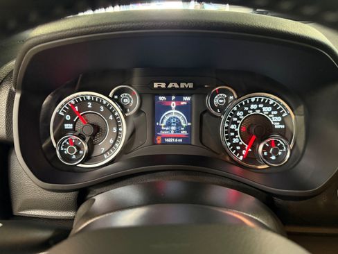 Used 2024 RAM 2500 Big Horn w/ Night Edition AWD/4WD image 52