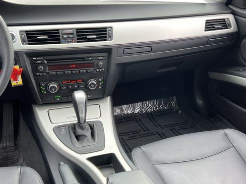 Used 2008 BMW 335xi 335xi image 25