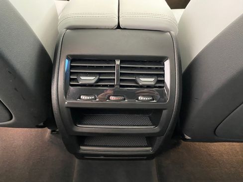 Certified 2025 BMW X5 xDrive50e w/ M Sport Package image 30