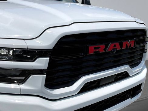 Used 2025 RAM 3500 Big Horn AWD/4WD image 34
