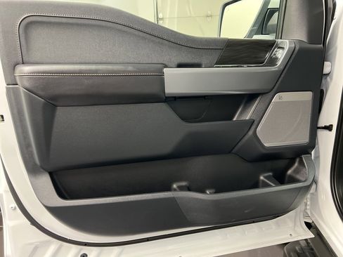 Certified 2025 Ford F150 Lightning Lariat image 29