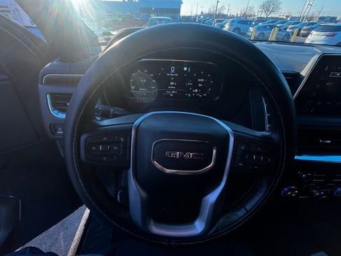 Used 2022 GMC Yukon SLE w/ Gmc Pro Safety Plus Package image 14