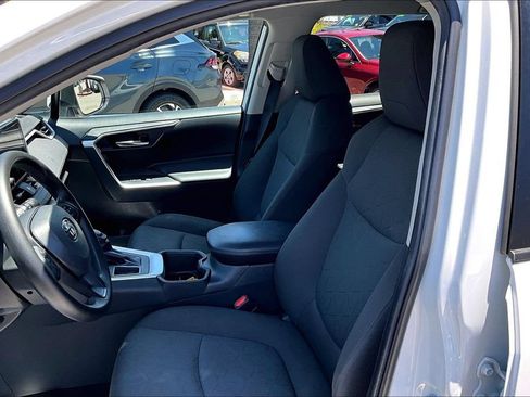 Used 2023 Toyota RAV4 XLE FWD image 14