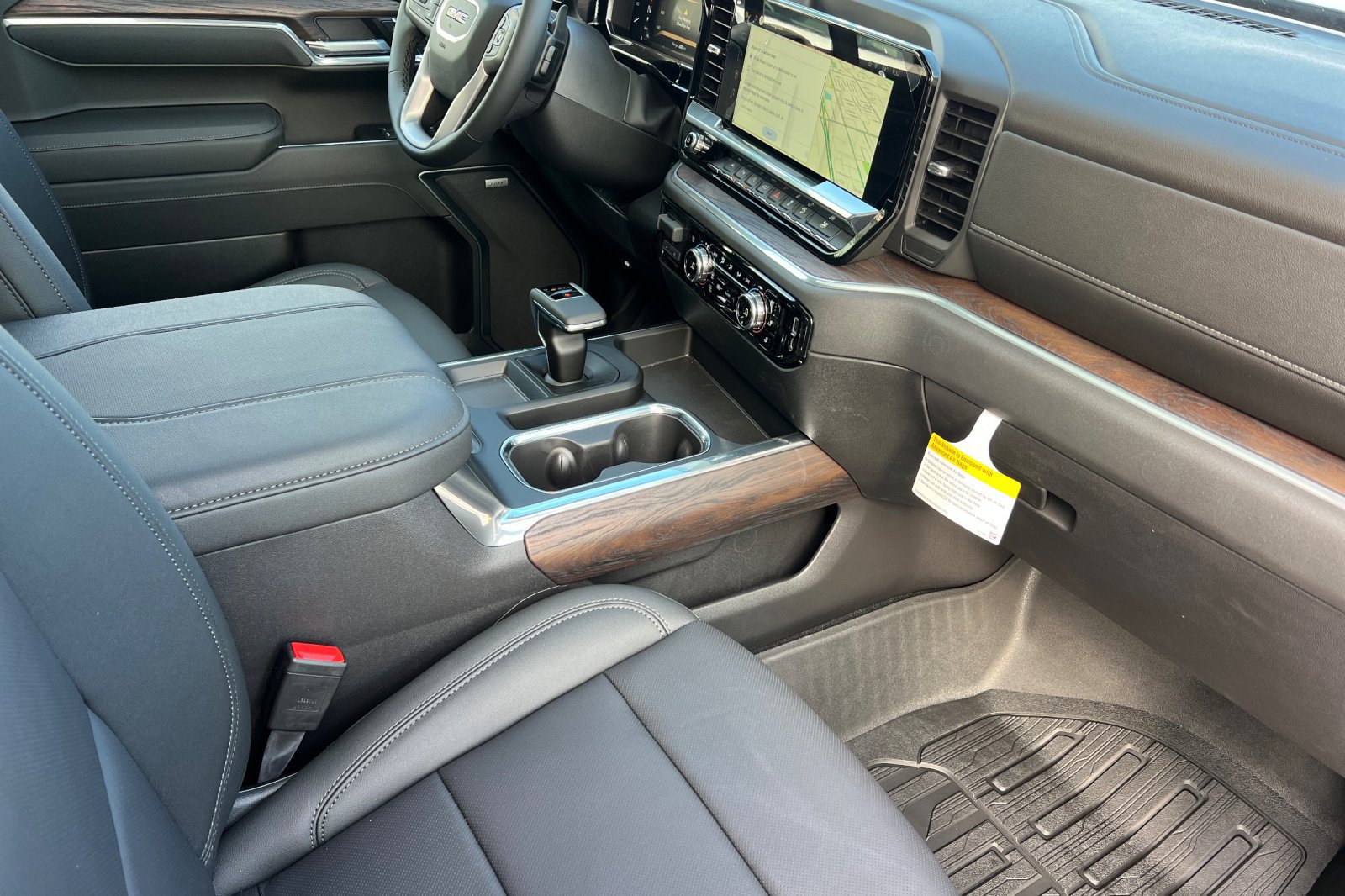 Used 2026 GMC Sierra 1500 SLT w/ SLT Premium Plus Package AWD/4WD image 24