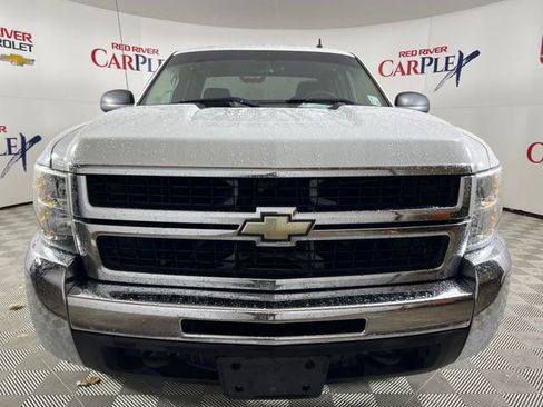 Used 2009 Chevrolet Silverado 2500 W/T image 2