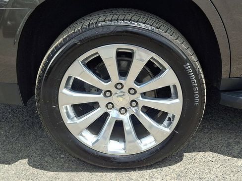 Certified 2021 Chevrolet Tahoe Premier w/ Premium Package AWD/4WD image 32