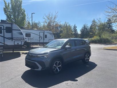 New 2025 Volkswagen Taos SEL