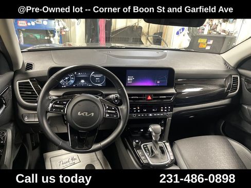 Used 2024 Kia Seltos X-Line AWD/4WD image 18
