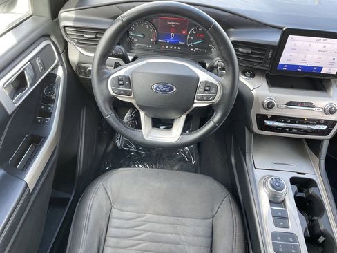 Used 2021 Ford Explorer XLT w/ Class III Trailer Tow Package image 21