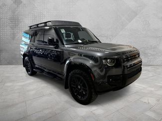 Used 2023 Land Rover Defender 130 X-Dynamic SE AWD/4WD video 1