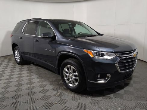 Used 2019 Chevrolet Traverse LT w/ LPO, Floor Liner Package AWD/4WD image 11