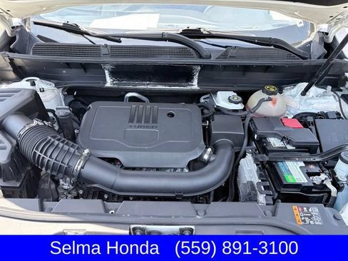 Used 2022 GMC Acadia SLE w/ Driver Convenience Package FWD image 30