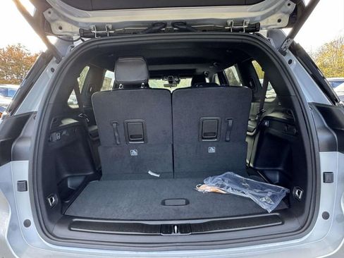 New 2025 Jeep Grand Cherokee L Altitude AWD/4WD image 31