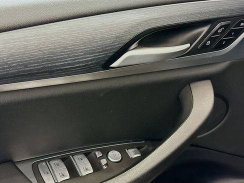 Used 2024 BMW X3 xDrive30i image 15