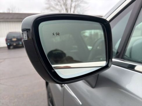 Certified 2024 Buick Enclave Essence w/ Sport Touring Edition image 10