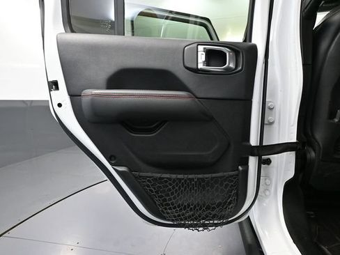 Used 2019 Jeep Wrangler Unlimited Rubicon AWD/4WD image 37